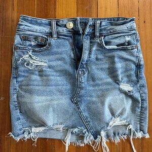 EUC American Eagle Hi-Rise Super Stretch Denim Mini Skirt Sz 2